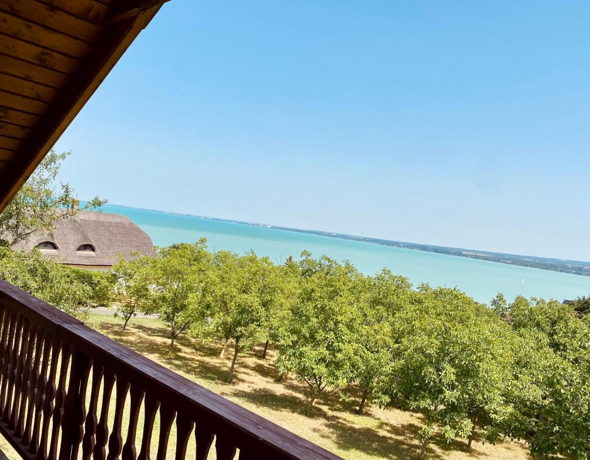 Viztuekoer Apartman Tihany Esterno foto