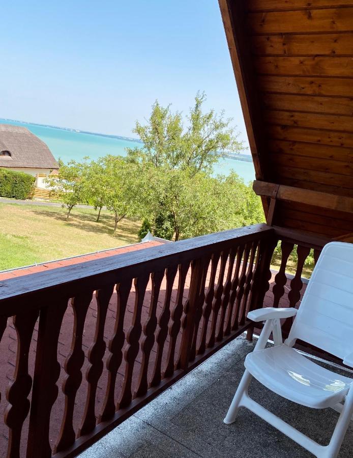 Viztuekoer Apartman Tihany Esterno foto